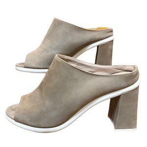 Dee Keller Tan Suede Mules Taupe Italian Chunky Sandals Peep Toe Block Heels